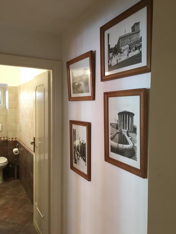 Delightful Apartment 100 Meters From The Colosseum Exterior foto